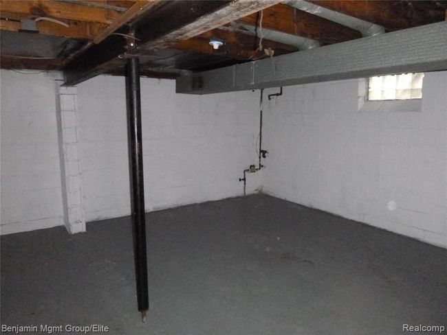 19456 Stoepel St, House other with 3 bedrooms, 1 bathrooms and null parking in Detroit MI | Image 12