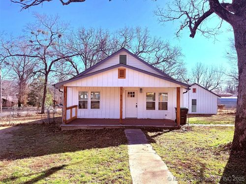214 Leoser St, Tahlequah, OK, 74464-7034 | Card Image