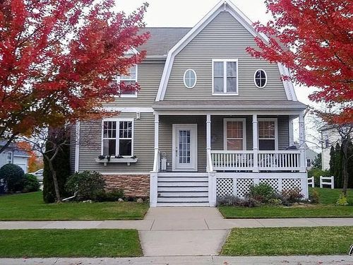 573 Brownstone St, Holland, MI, 49423-8855 | Card Image