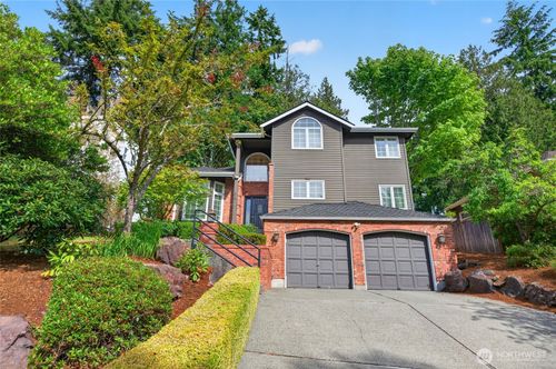1010 106th Avenue Se, Bellevue, WA, 98004 | Card Image