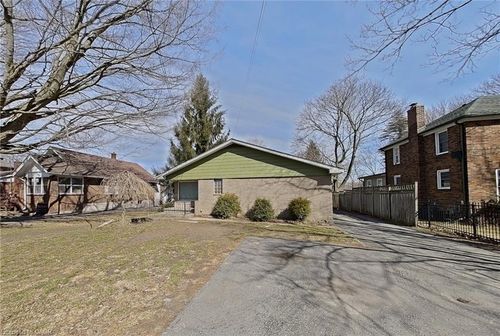 634 St Andrew Street, Port Dover, ON, N0A1N0 | Card Image