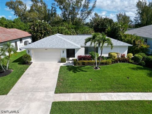 631 Diplomat Ct, Marco Island, FL, 34145-2447 | Card Image