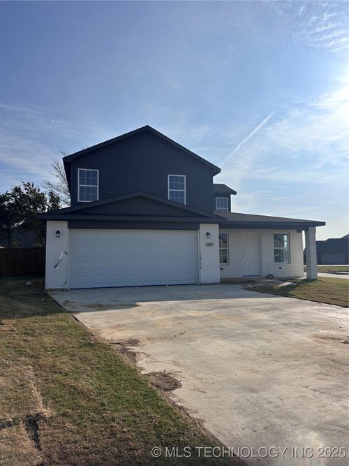 3308 Seabiscuit, Durant, OK, 74701 | Card Image