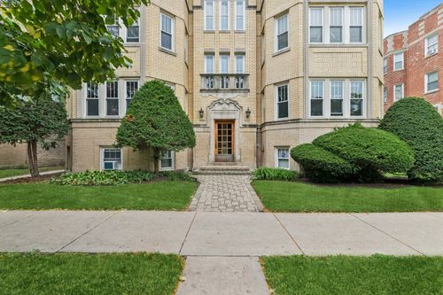 3n-6436 Damen Ave, Chicago, IL, 60645-5631 | Card Image