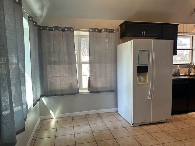 8730 Pines Place Dr, House other with 3 bedrooms, 2 bathrooms and 2 parking in Humble TX | Image 10