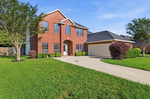 7000 Winthorp Dr, Arlington, TX, 76001-4856 | Card Image