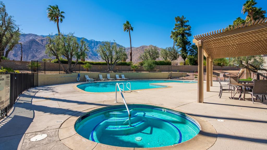 Residential in Palm Springs 3