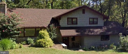 325 Conestoga Blvd, Lancaster, PA, 17602-3815 | Card Image