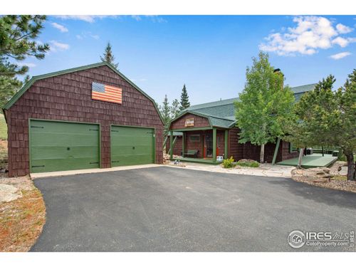855 Mount Champion Dr, Livermore, CO, 80536-8637 | Card Image