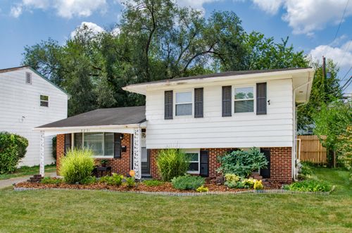 3231 Bluefield Dr, Columbus, OH, 43207-3324 | Card Image