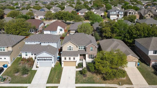 228 Comanche Trl, House other with 4 bedrooms, 3 bathrooms and null parking in Cibolo TX | Image 31
