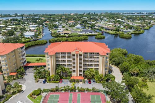 404-5100 Jessie Harbor Dr, OSPREY, FL, 34229-2012 | Card Image