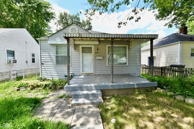 1622 N Linwood Avenue, House other with 3 bedrooms, 2 bathrooms and null parking in Indianapolis IN | Image 1