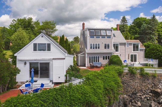 70 Pepperrell Rd, House other with 4 bedrooms, 3 bathrooms and null parking in Kittery Point ME | Image 13