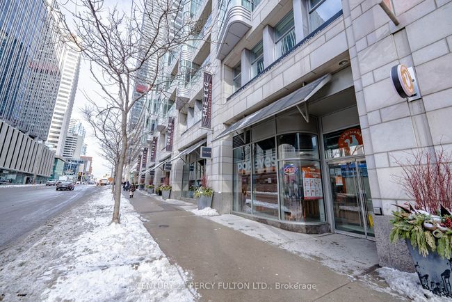 706 - 2191 Yonge St, Condo with 1 bedrooms, 1 bathrooms and null parking in Toronto ON | Image 7