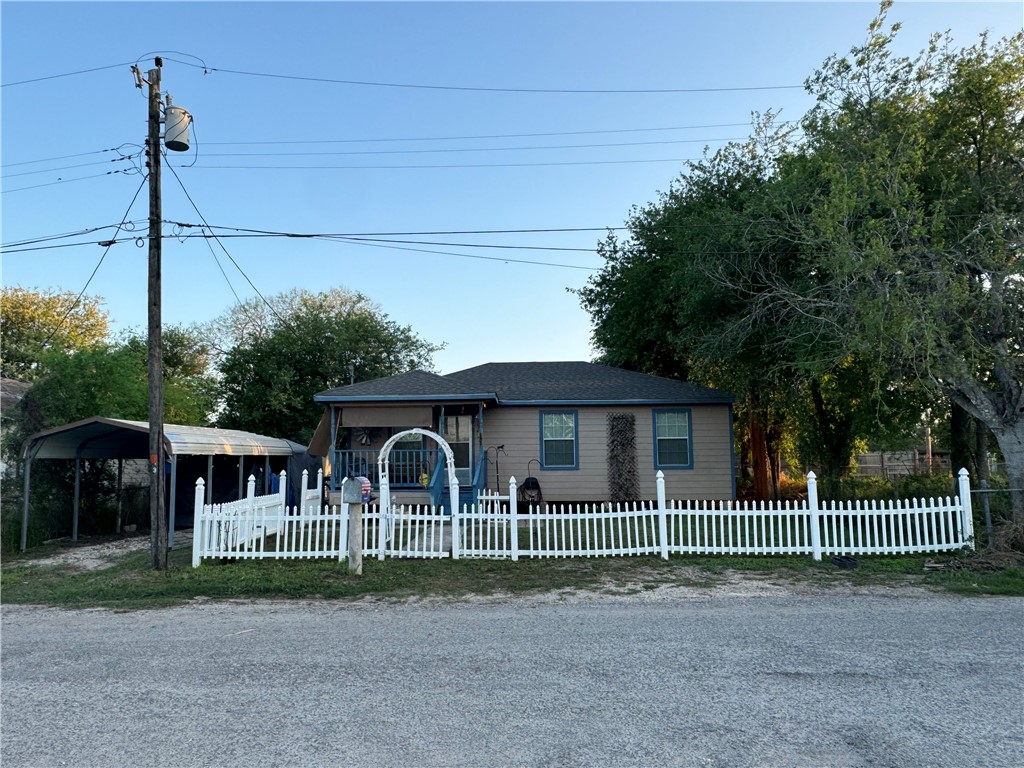 San Felipe St, Alice, TX 78332