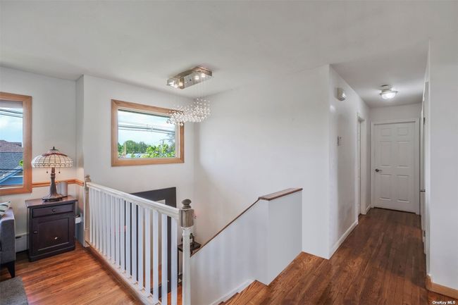 Entryway w/Chandelier Window & Superb, Attractive Lighting | Image 5