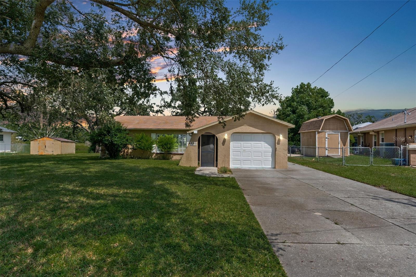 Oldsmar Ave, Spring Hill, FL 34608