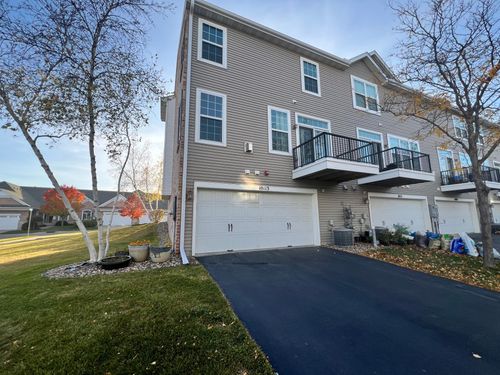 10113 Indigo Dr, Eden Prairie, MN, 55347-1211 | Card Image