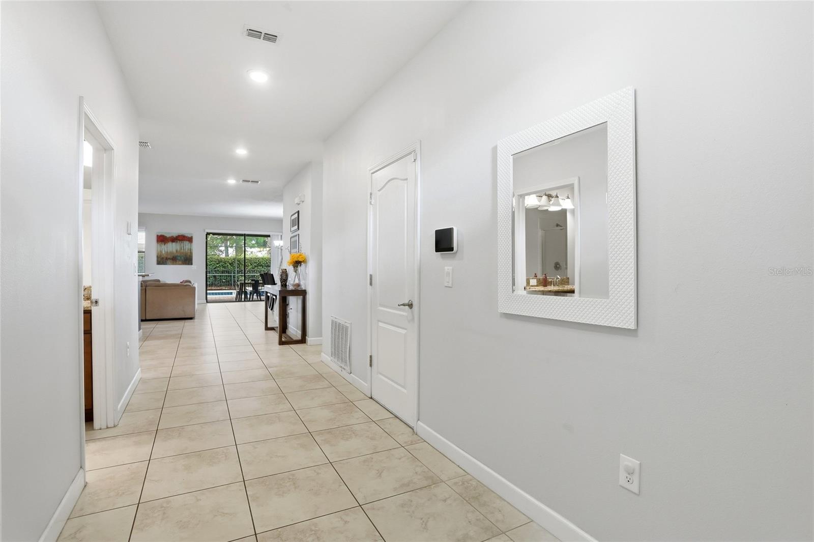 Residential Lease in DAVENPORT 3