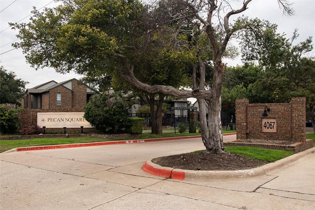 Main Entry into Pecan Square | Image 13
