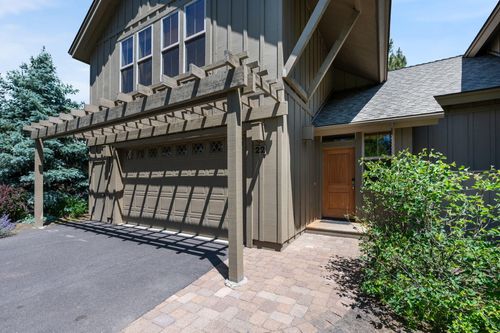 22-57190 Evergreen Loop, Sunriver, OR, 97707-3035 | Card Image