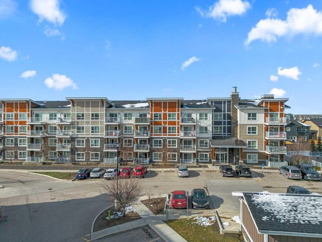 4315 - 302 Skyview Ranch Drive Ne, Home with 2 bedrooms, 2 bathrooms and 2 parking in Calgary AB | Image 2