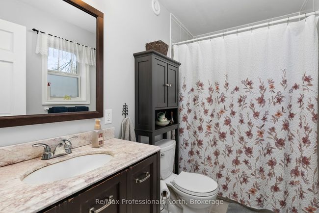 1011 Fitchett Lane, House other with 3 bedrooms, 2 bathrooms and 4 parking in Gravenhurst ON | Image 15