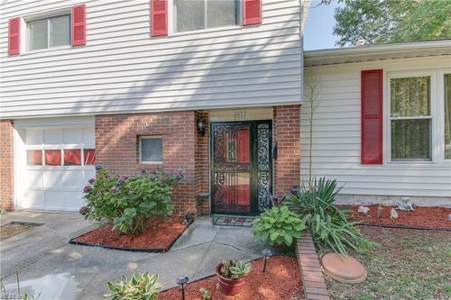 4877 Honeygrove Rd, Virginia Beach, VA, 23455-5344 | Card Image