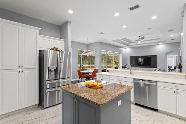 17807 Arbor Greene Dr, House other with 5 bedrooms, 3 bathrooms and null parking in TAMPA FL | Image 27