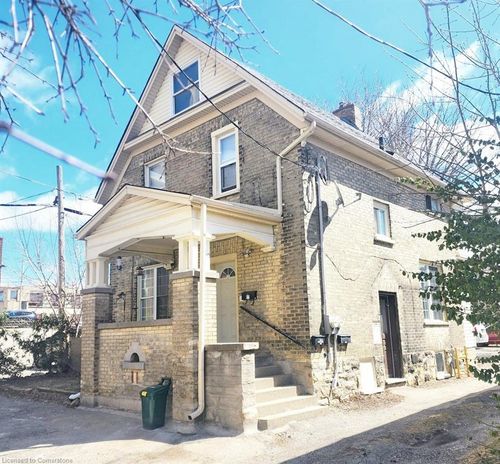 19 Wilton Pl, Kitchener, ON, N2H2S7 | Card Image