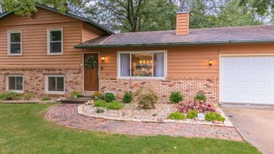 8088 Elm Avenue, House other with 3 bedrooms, 2 bathrooms and 2 parking in Downs IL | Image 2