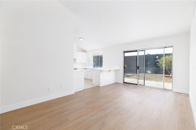 286 Whirlaway St, House other with 3 bedrooms, 2 bathrooms and 2 parking in Perris CA | Image 5