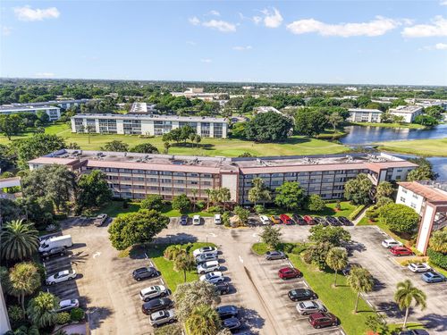 apt-m1-3203 Portofino Pt, Coconut Creek, FL, 33066-1239 | Card Image