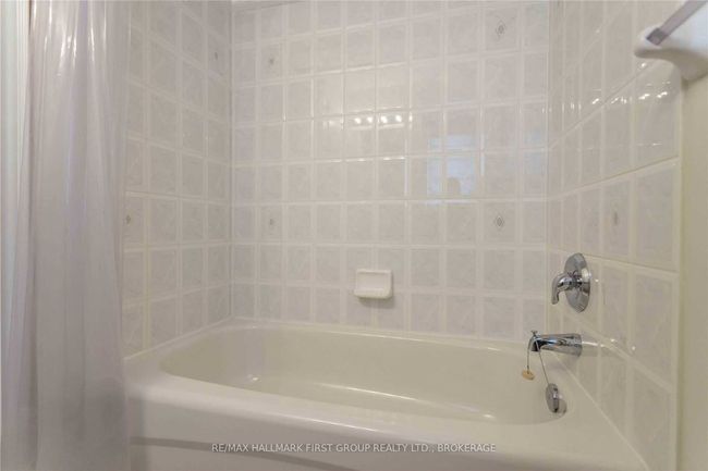 932 Coyston Dr, House other with 4 bedrooms, 4 bathrooms and 4 parking in Oshawa ON | Image 31