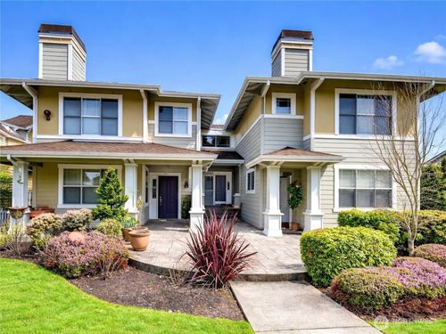 102-18860 Ne 63rd Way, Redmond, WA, 98052-8584 | Card Image