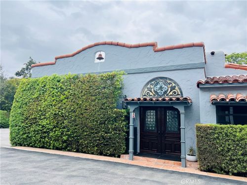 1324 E Chapman Ave, Orange, CA, 92866-2219 | Card Image
