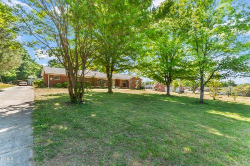 1920 S Main St, Graham, NC, 27253-4708 | Card Image