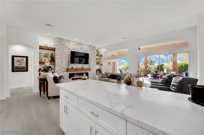 10001 Cresent Creek Dr, House other with 2 bedrooms, 2 bathrooms and null parking in Las Vegas NV | Image 25