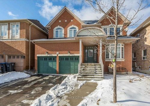 2-48 Northface Cres, Brampton, ON, L6R2Y2 | Card Image