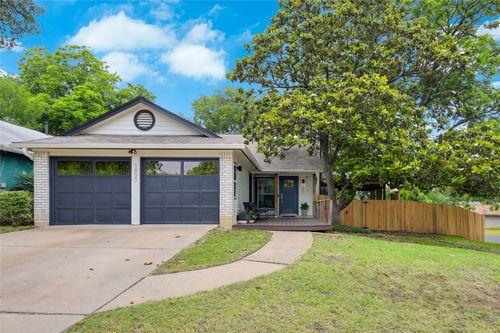 1800 Rainy Meadows Dr, Austin, TX, 78758-3517 | Card Image