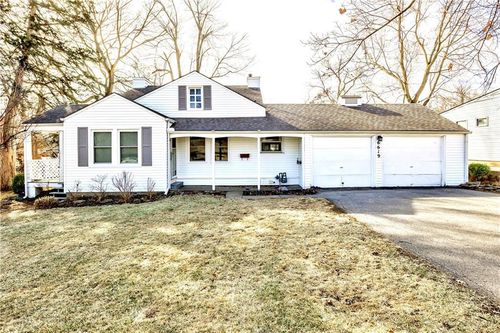 6619 W 77th Ter, Overland Park, KS, 66204-3158 | Card Image