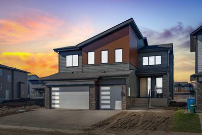 38 S Shore Rd, House detached with 7 bedrooms, 6 bathrooms and 6 parking in Chestermere AB | Image 1