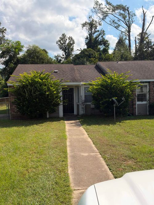 2653 Chateau Ln, Tallahassee, FL, 32311-9453 | Card Image