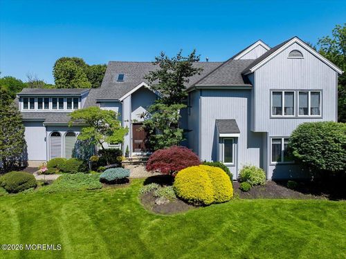 2 Richards Way, Holmdel, NJ, 07733-1739 | Card Image