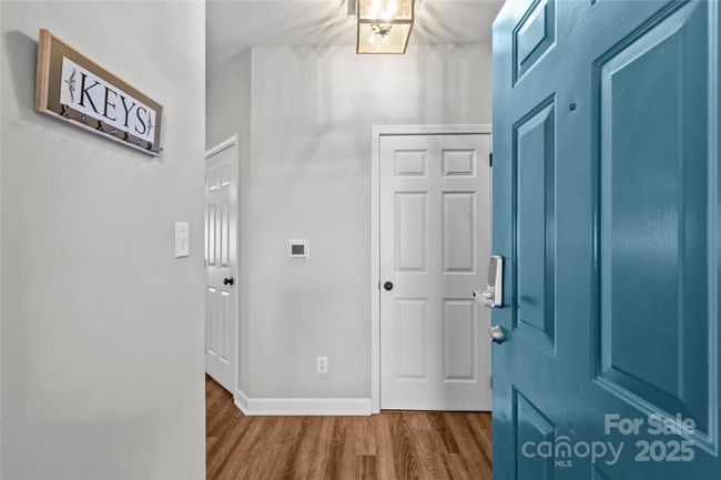 7845 Village Harbor Dr, Condo with 2 bedrooms, 2 bathrooms and null parking in Cornelius NC | Image 25