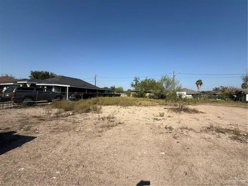 506 W Falcon Ave, Pharr, TX, 78577-8826 | Card Image