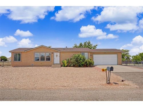 667 S Burro Dr, Pueblo, CO, 81007-1558 | Card Image