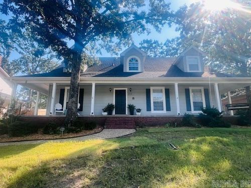 7509 Eagle Point Dr, North Little Rock, AR, 72116-4575 | Card Image