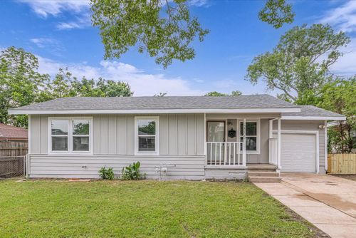2305 Joey Dr, Waco, TX, 76711-2021 | Card Image